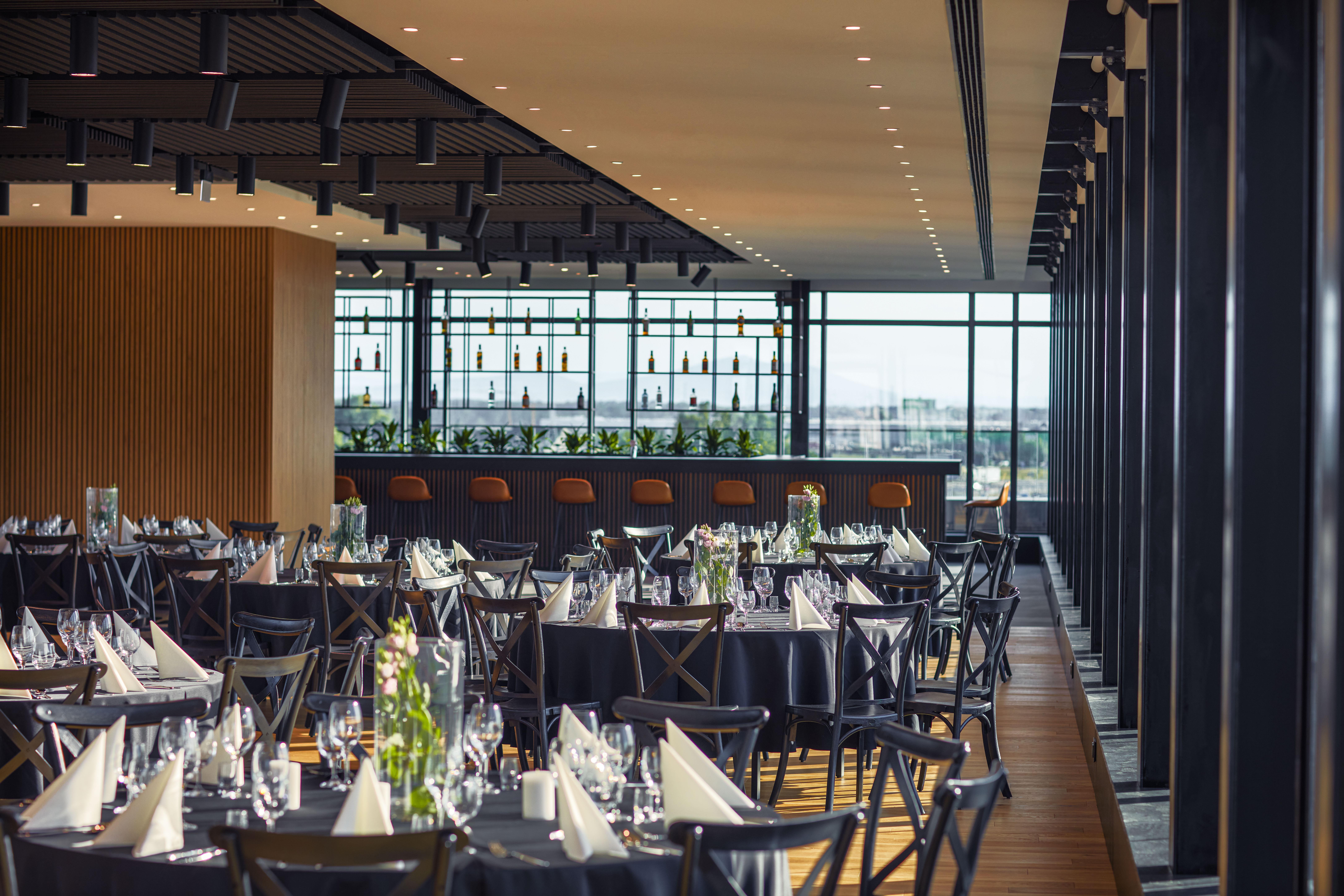 Q Hotel Plus Wroclaw Bielany Bielany Wrocławskie Exteriör bild