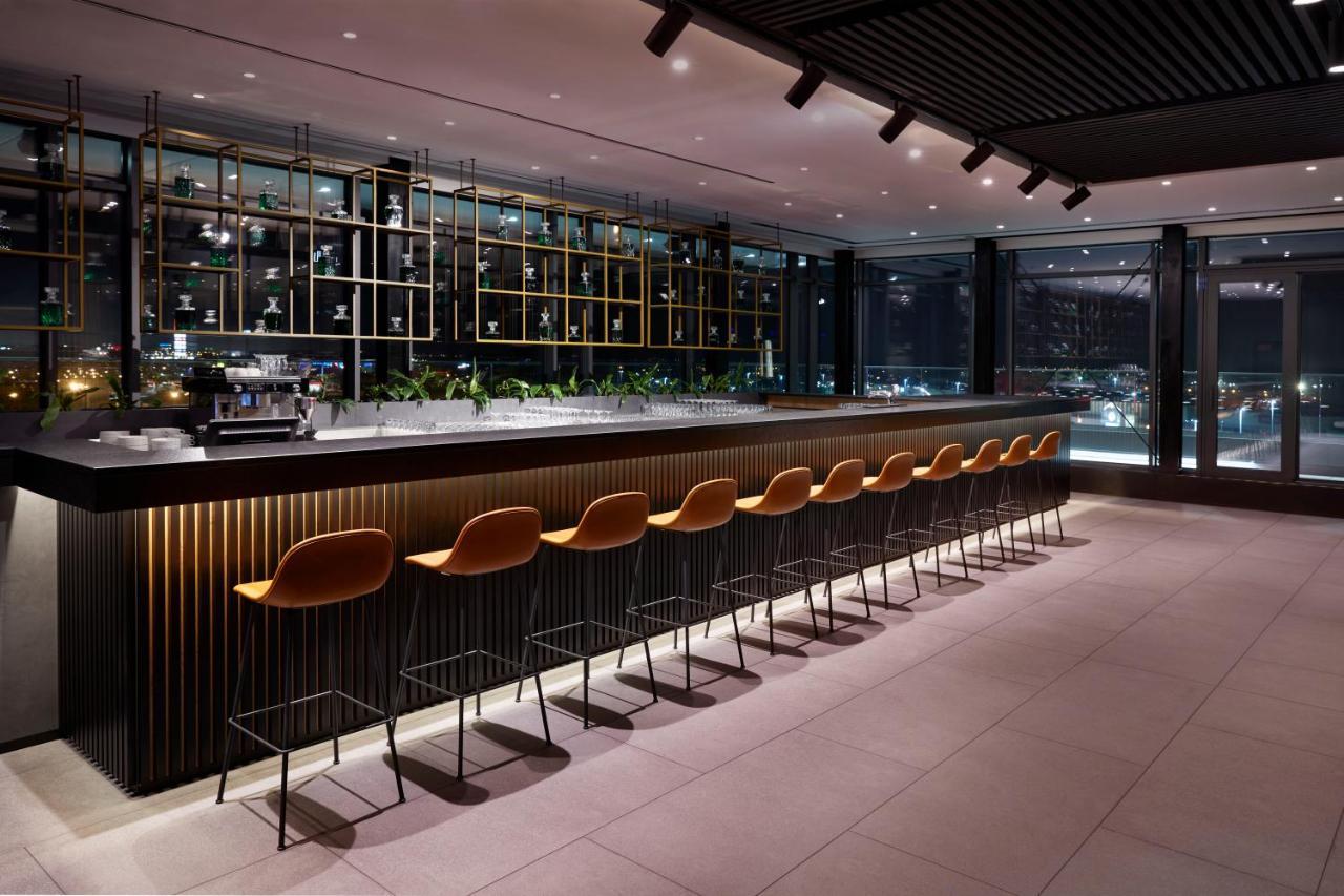 Q Hotel Plus Wroclaw Bielany Bielany Wrocławskie Exteriör bild